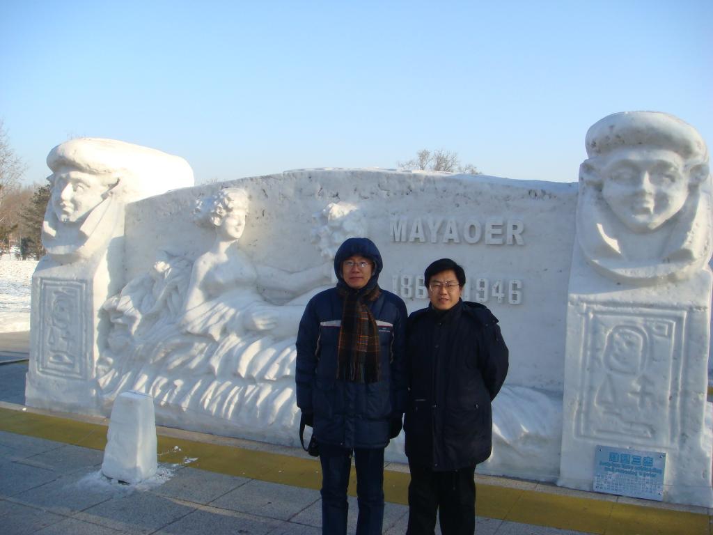 DSC01283_small.jpg 67.1K